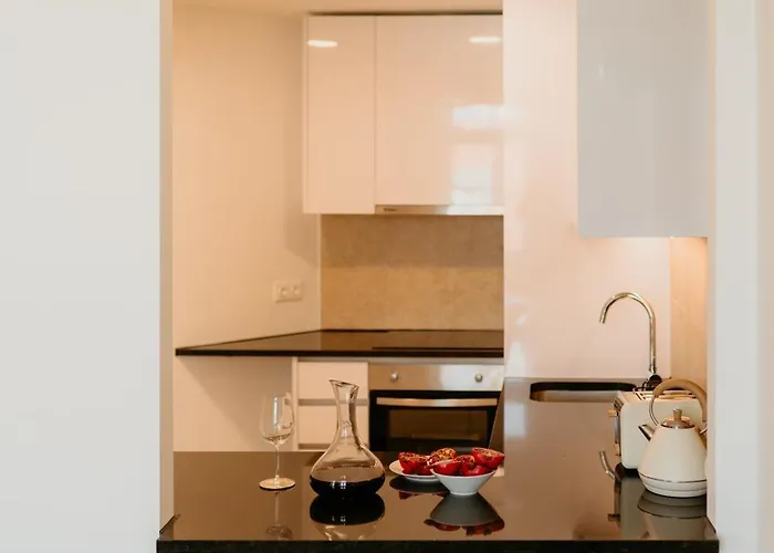Prime Living - Ourique Апартаменты *