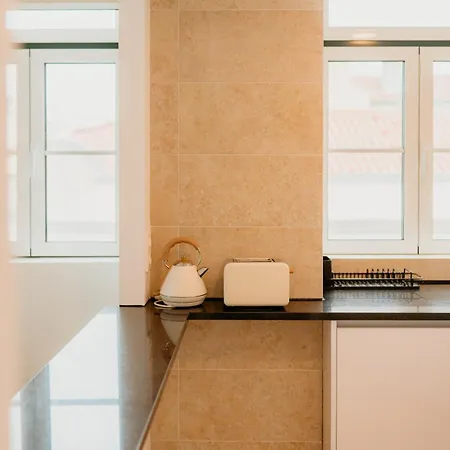 Mary Pink - No 2b - Charming Two-bedroom